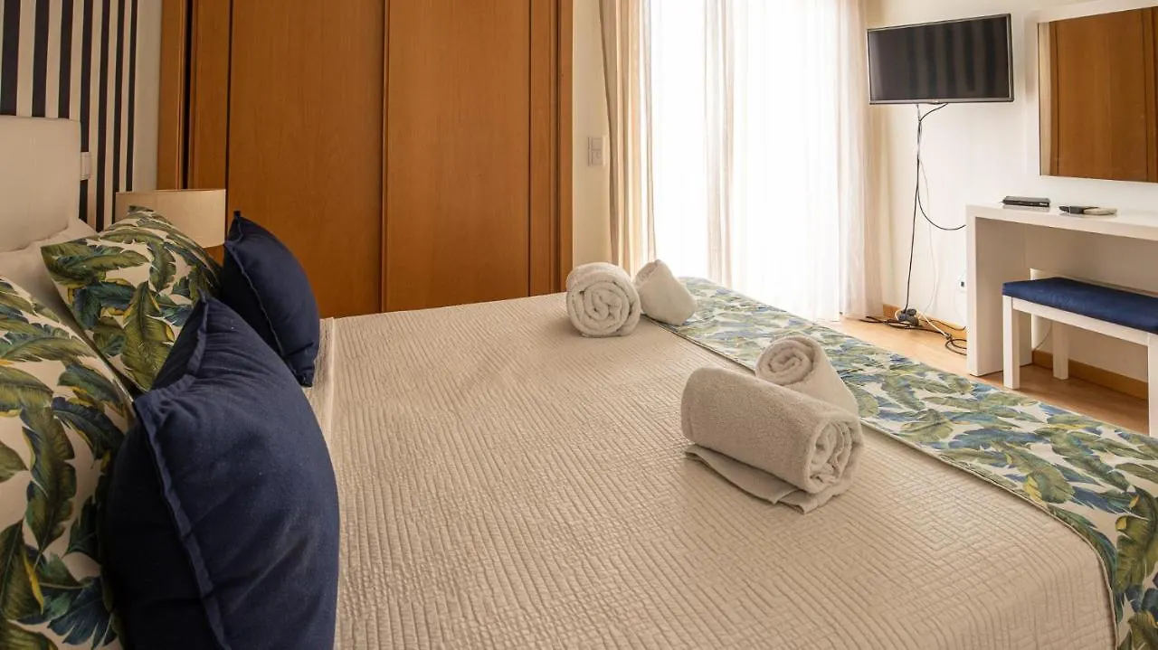 House F São Rafael Beach - Free Wifi&Airco, NETFLIX ready - 300m from the beach Albufeira 0*,