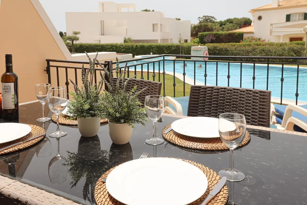 House F Sao Rafael Beach - Free Wifi & Airco, Netflix Ready - 300M From The Beach Αλμπουφέιρα