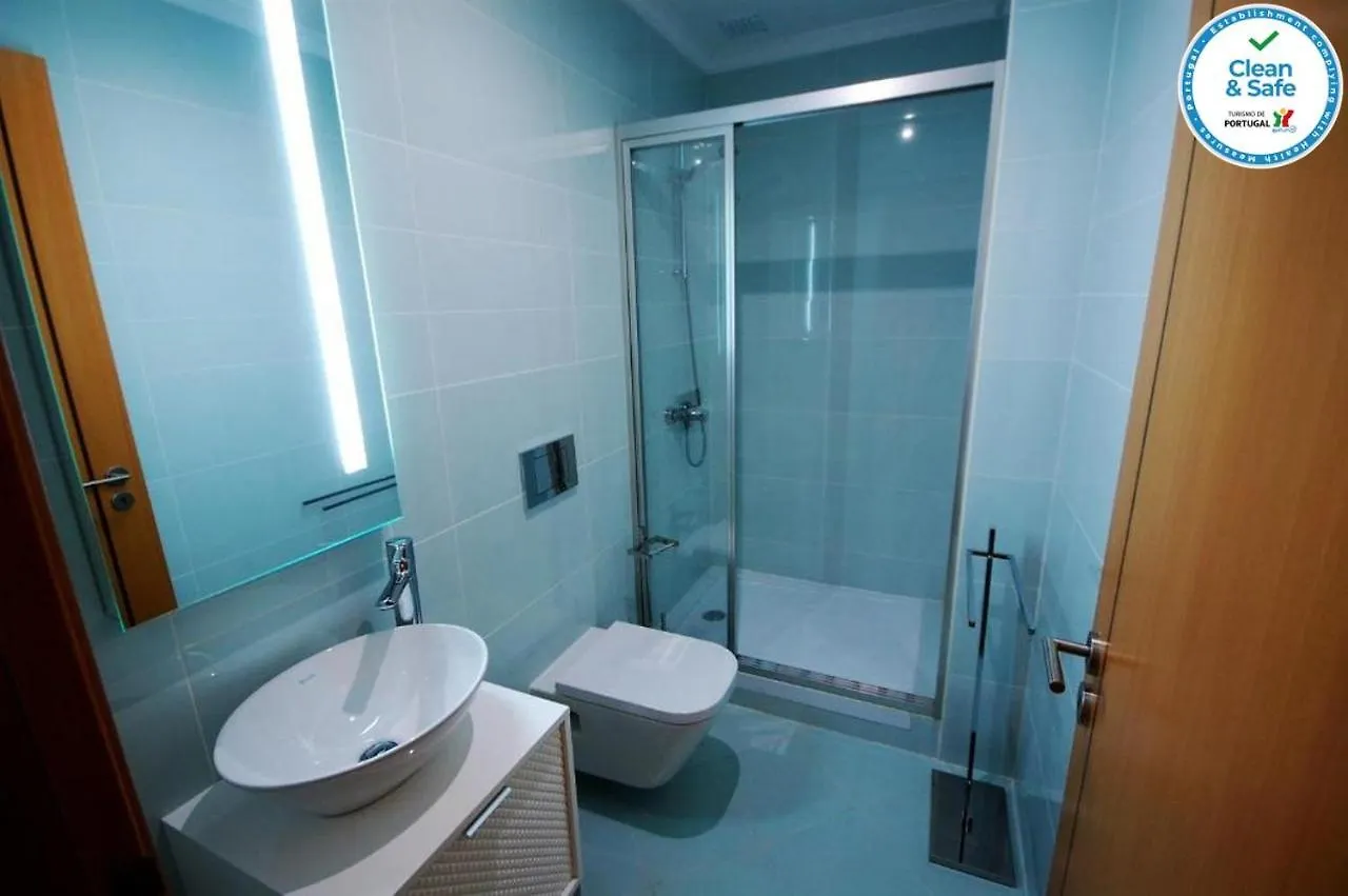 House F Sao Rafael Beach - Free Wifi & Airco, Netflix Ready - 300M From The Beach Albufeira 0*,  Portugal